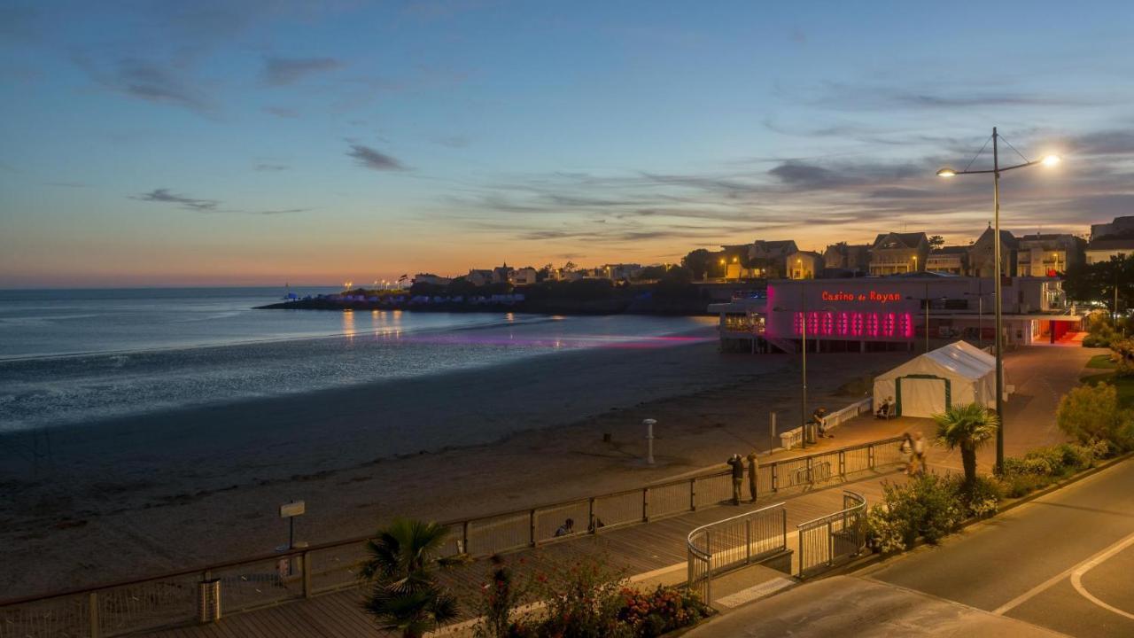Cerise Royan - Le Grand Hotel De La Plage Buitenkant foto