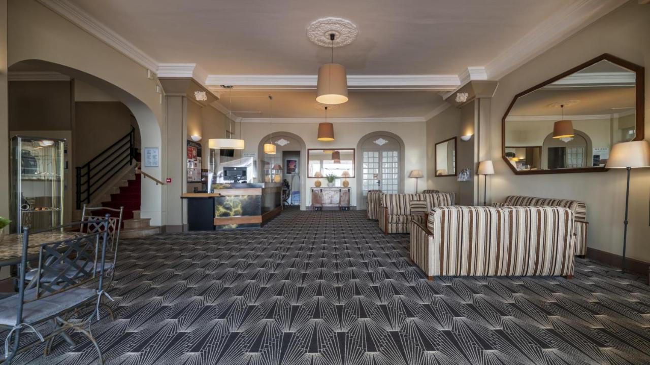 Cerise Royan - Le Grand Hotel De La Plage Buitenkant foto